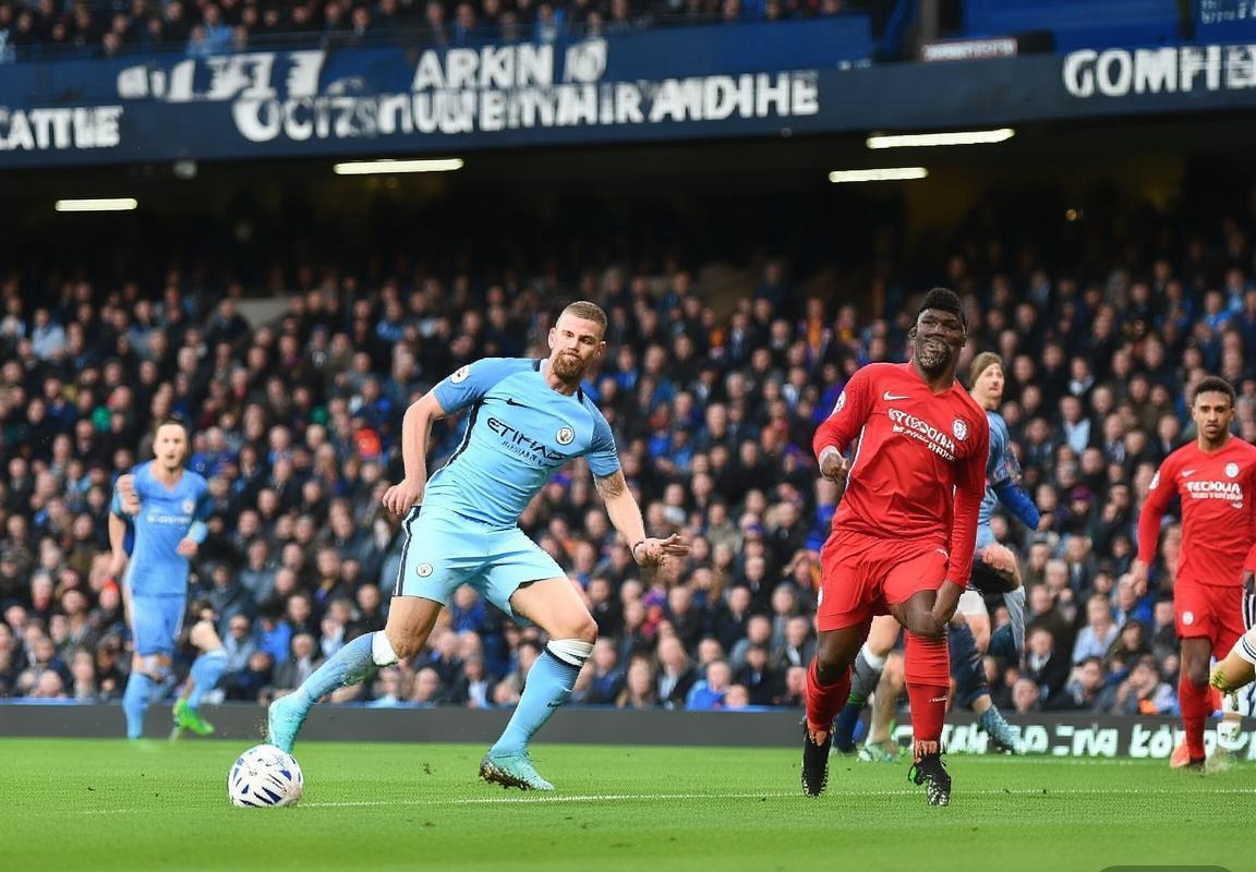 2017英超曼城切尔西1:1平局战报及战术分析