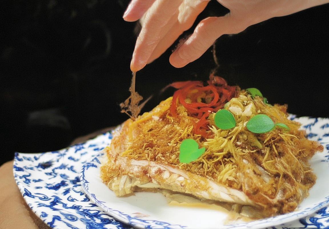 郭艾伦领军中国男篮：卓越球技与团队精神的国际征程